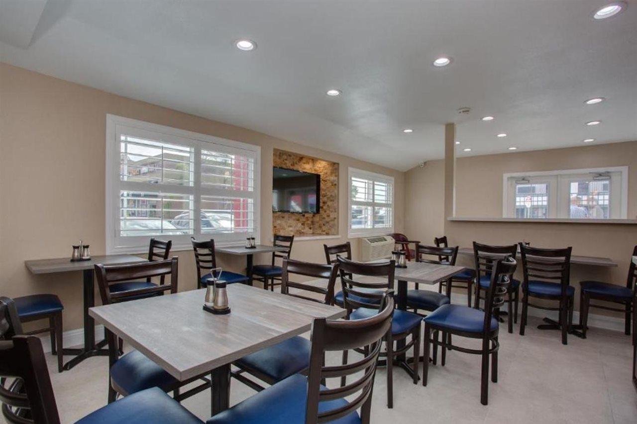 Quality Inn San Diego South - Чула-Віста Екстер'єр фото