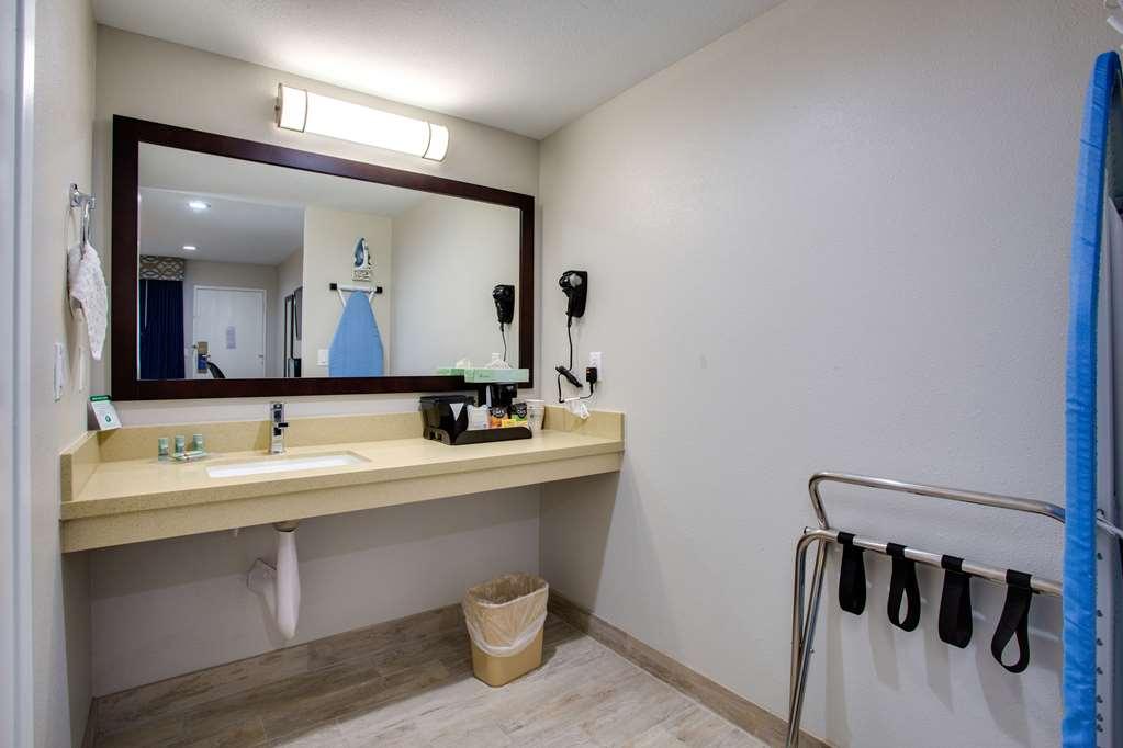 Quality Inn San Diego South - Чула-Віста Екстер'єр фото