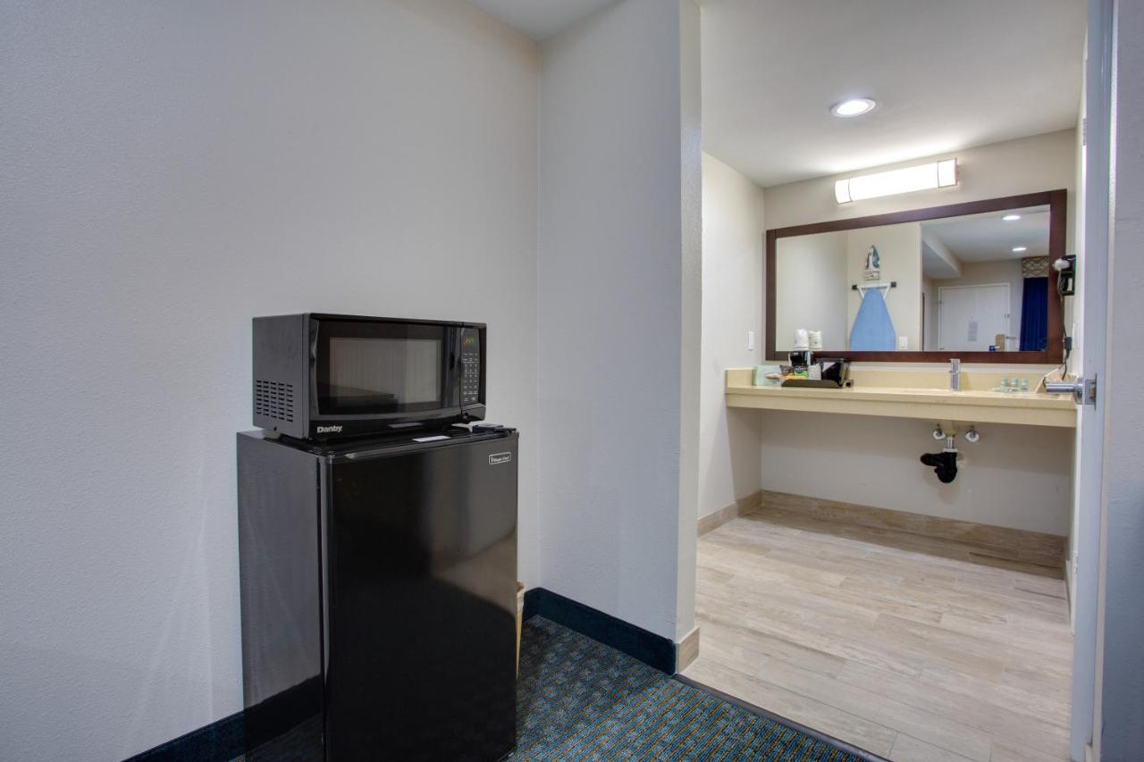 Quality Inn San Diego South - Чула-Віста Екстер'єр фото